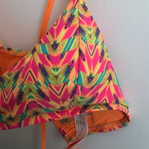 Large bikini top. Size 10
